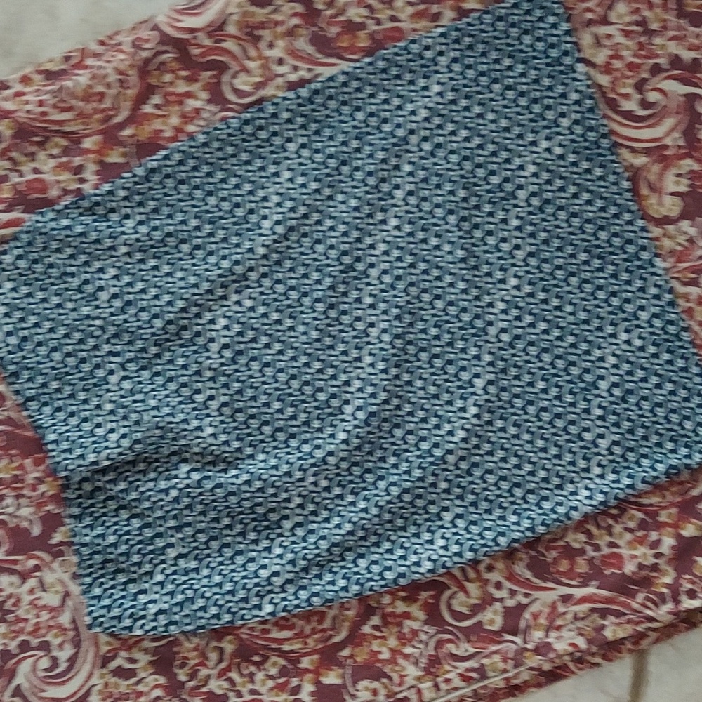 LuLaRoe knit pencil skirt